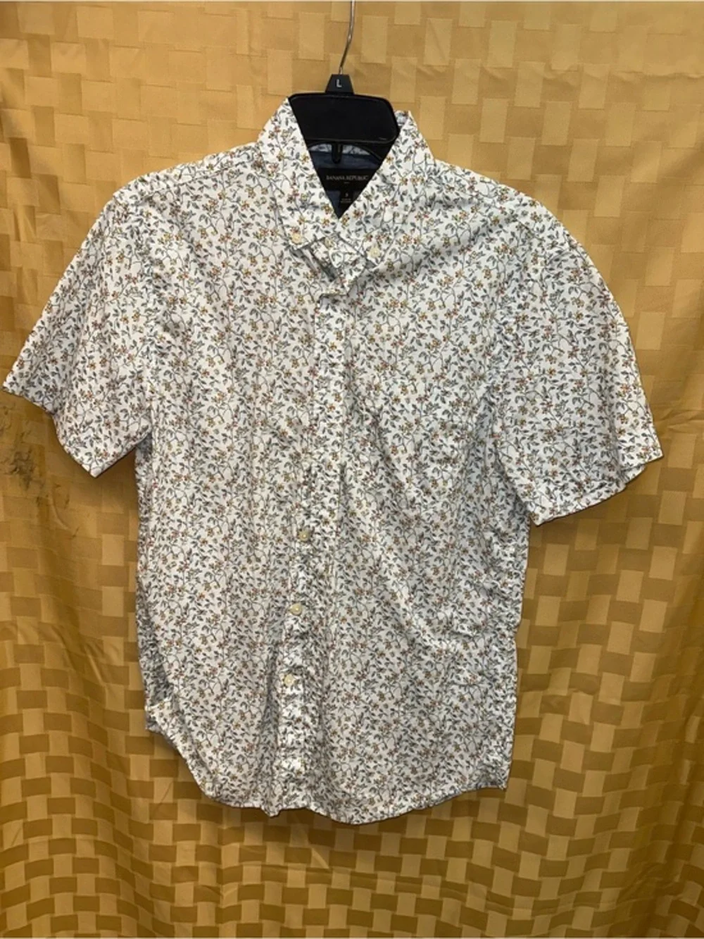 Banana Republic White Floral Short-Sleeve Cotton Shirt